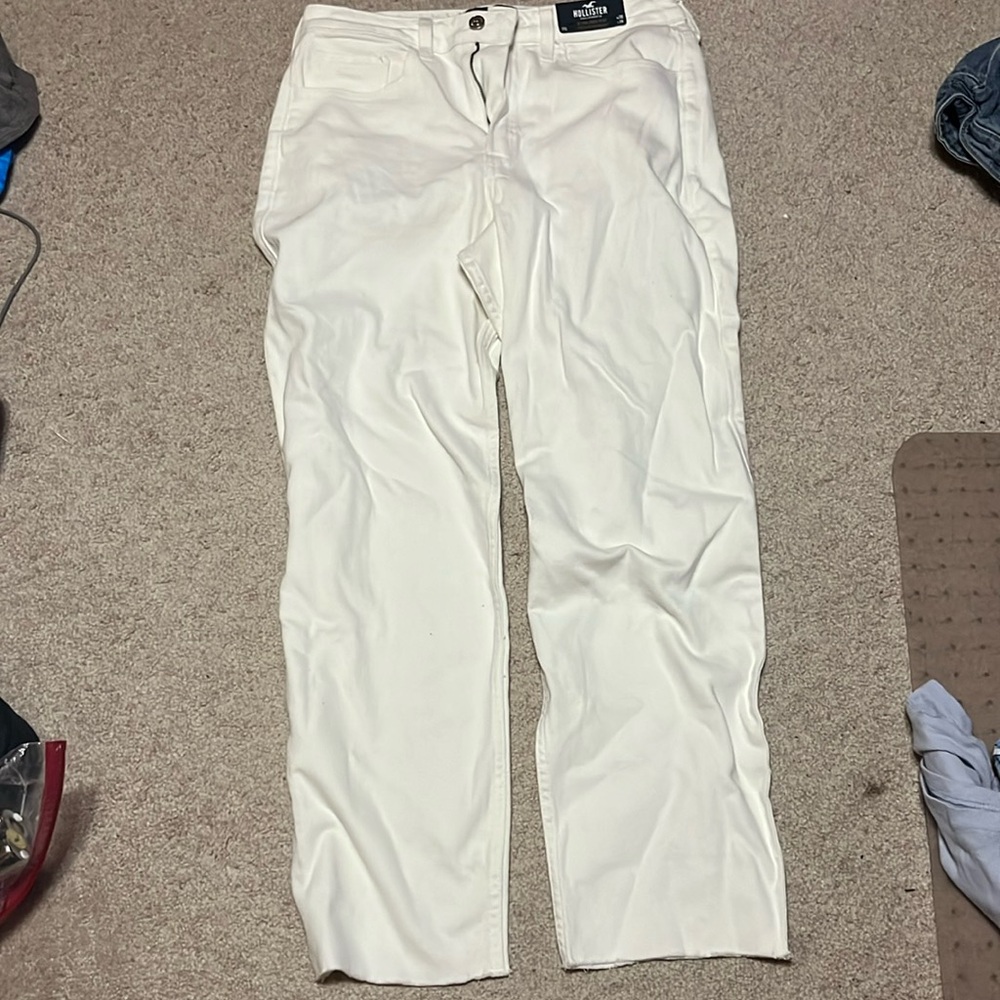 UNWORN Hollister Jeans